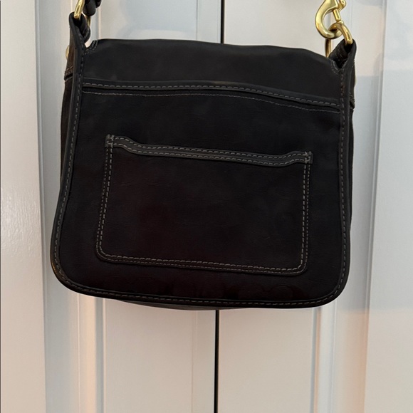 Coach Legacy Bleeker Bag - like new! - Picture 3 of 6